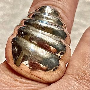 Sterling Silver Large, Bold Dome Ring, sz 9